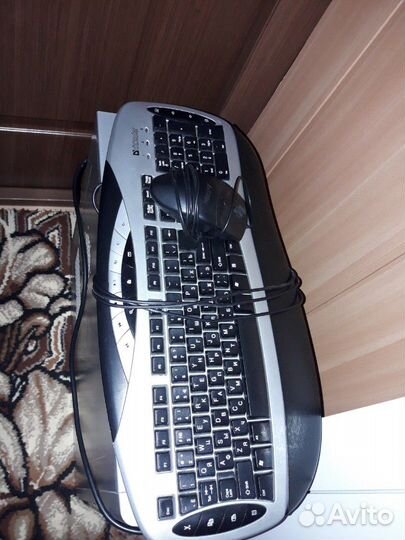 Продается компьютер б/у (монитор, процессор, клави