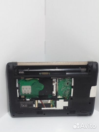 Нетбук Asus N10J-1A неисправен (на запчасти)