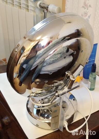 Зеркало косметическое с подсветкой