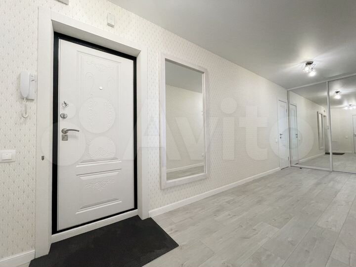 2-к. квартира, 76,8 м², 7/18 эт.