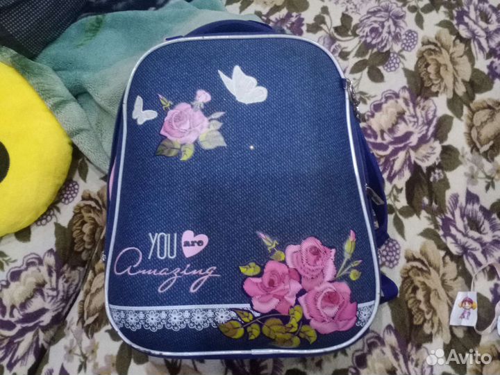 Школьный рюкзак