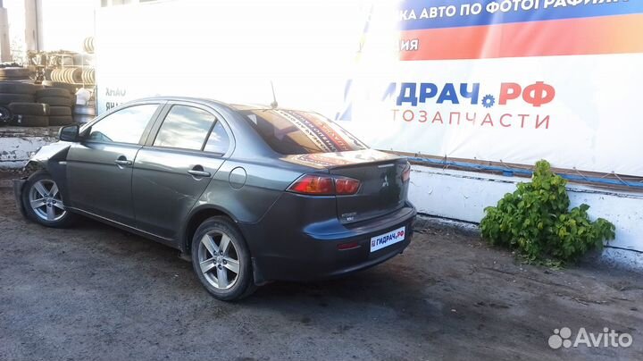 Стекло заднее Mitsubishi Lancer X (CY) 6131A089