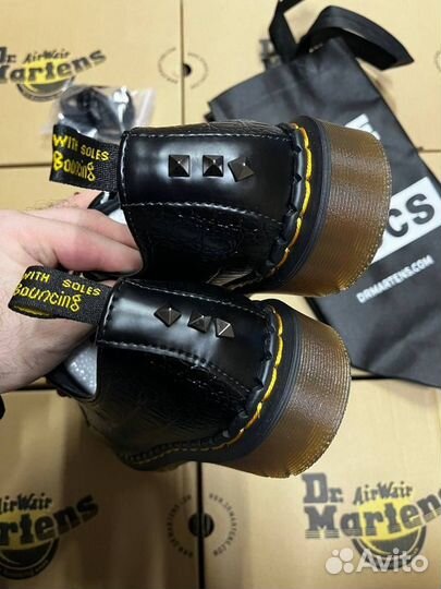 Dr. Martens 1461 Lost Boy