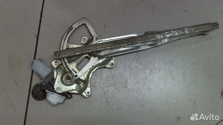 Стеклоподъемник электрический Lexus LS460, 2009