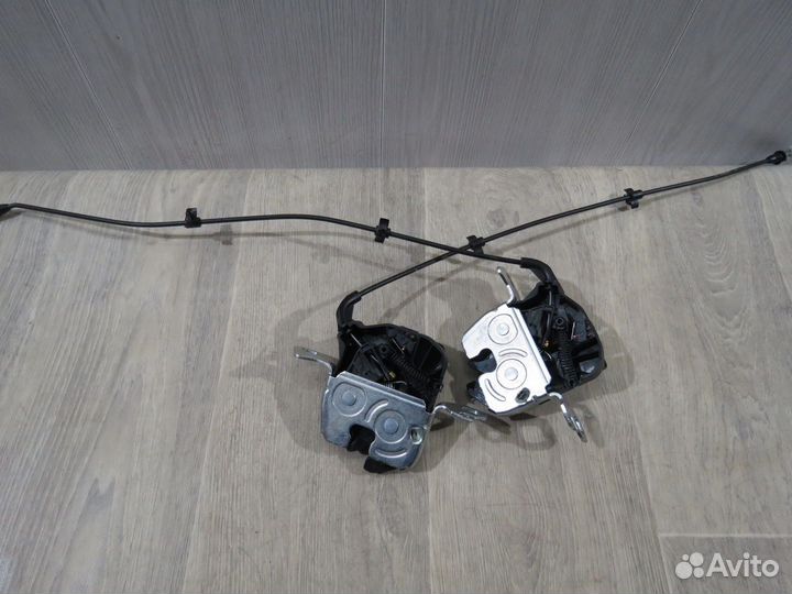 Фиксатор заднего сидения Mercedes Benz W205