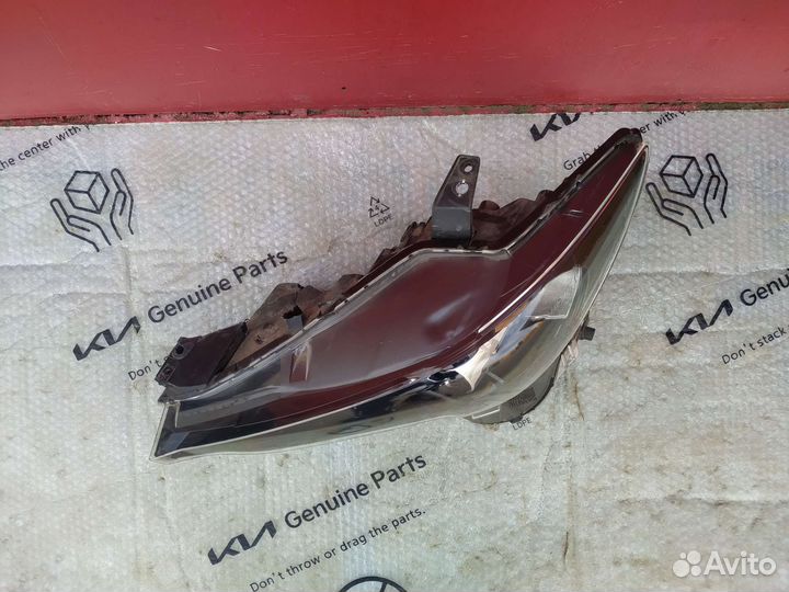 Фара левая Mazda CX-5 KB8M51041