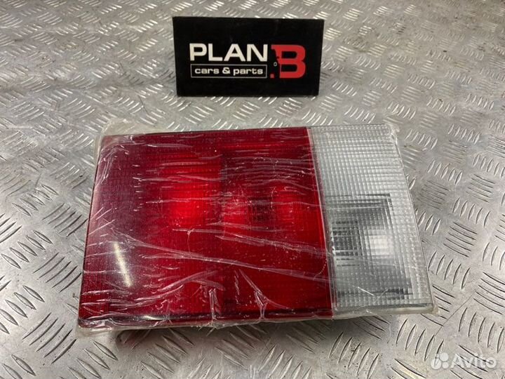 Стоп-сигнал задний левый Audi 100 45