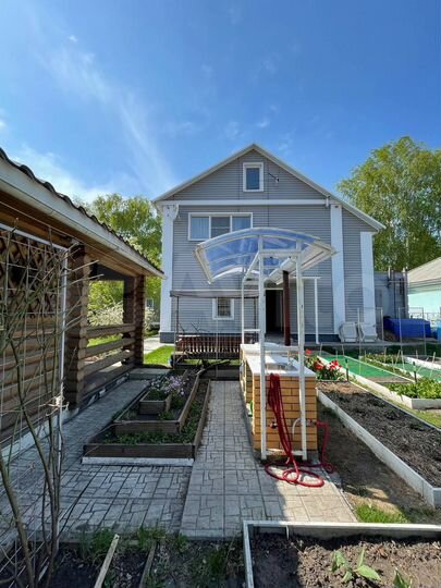 Дом 140 м² на участке 5 сот.