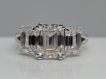 Кольцо с бриллиантами (муассанитами) эмеральд 5ct