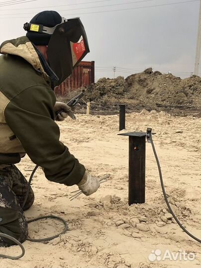 Винтовые сваи под забор