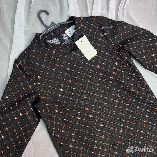 Платье новое Европейский бренд S 42-44 прямой крой