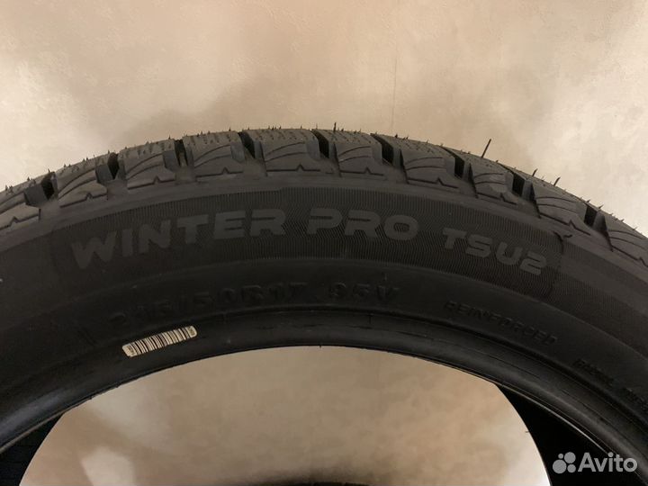 Tourador Winter Pro TSU2 215/50 R17 95V