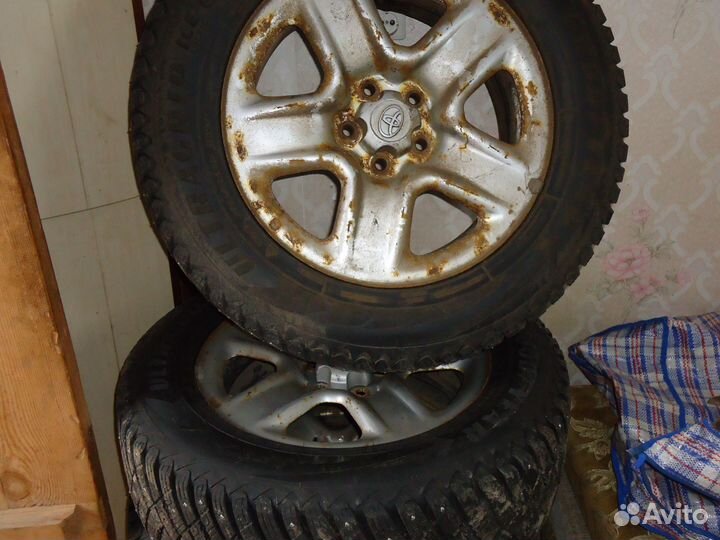 Goodyear Ice Navi 7 225/65 R17 104B