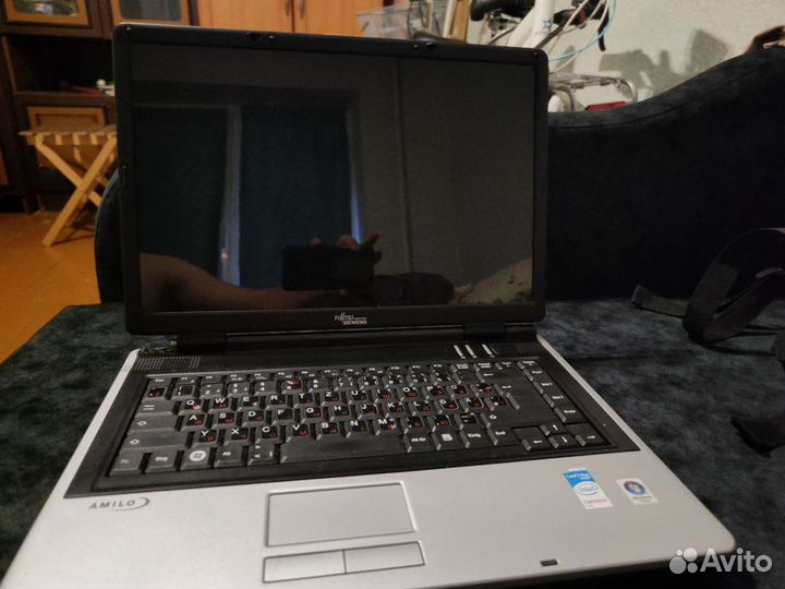 Ноутбук Fujitsu siemens