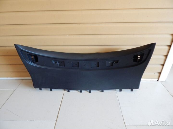 Обшивка крышки багажника MB GLE-Coupe C292 15-19