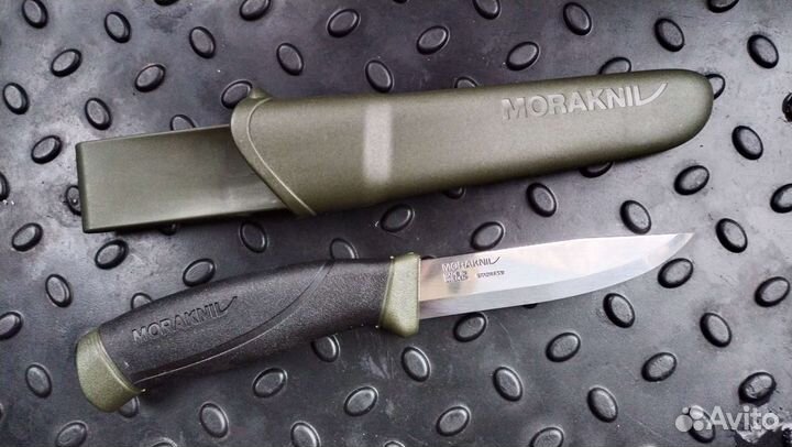Нож для охоты и рыбалки