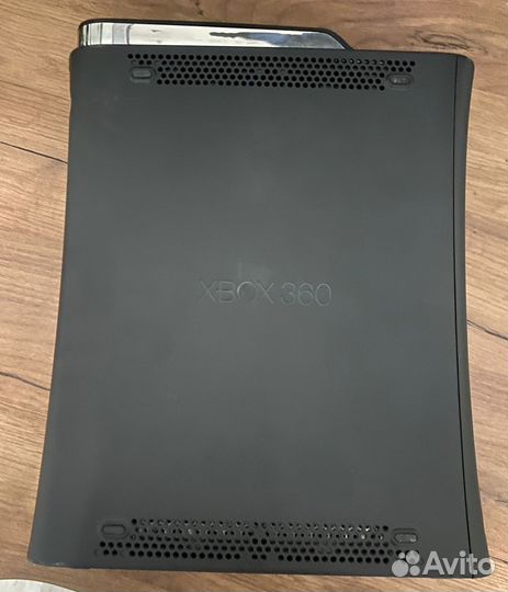 Игровая приставка xbox 360 + kinect+игры