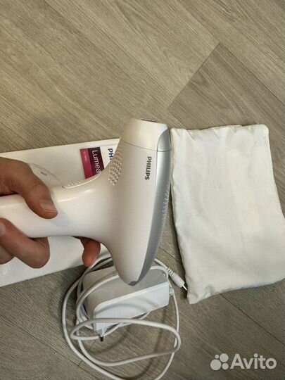 Фотоэпилятор Philips Lumea SC1995