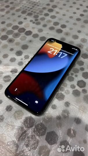 Телефон iPhone x