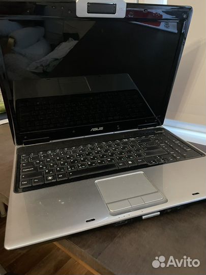 Ноутбук asus