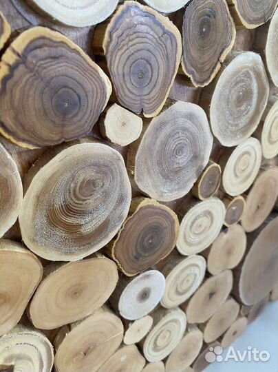 Декоративное панно на стену из спилов дерева