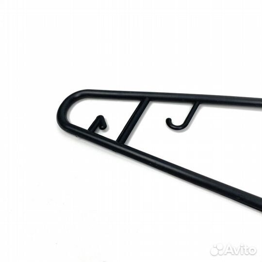 Вешалка для трикотажа черная пластик 410мм