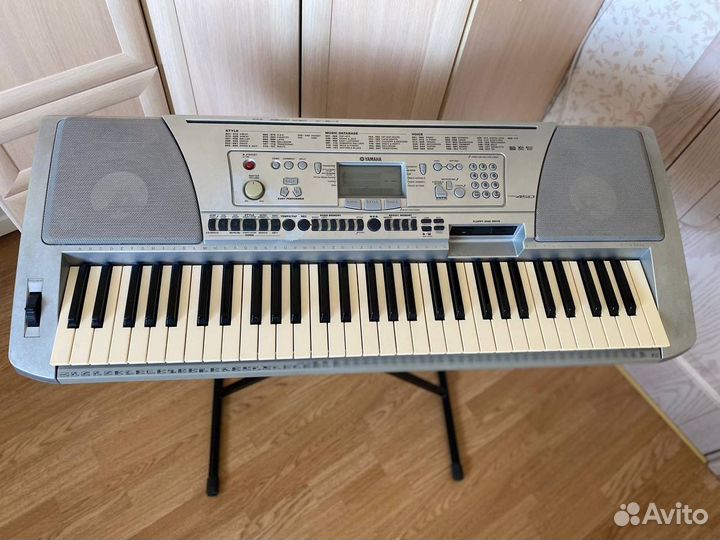 Синтезатор Yamaha PSR-450