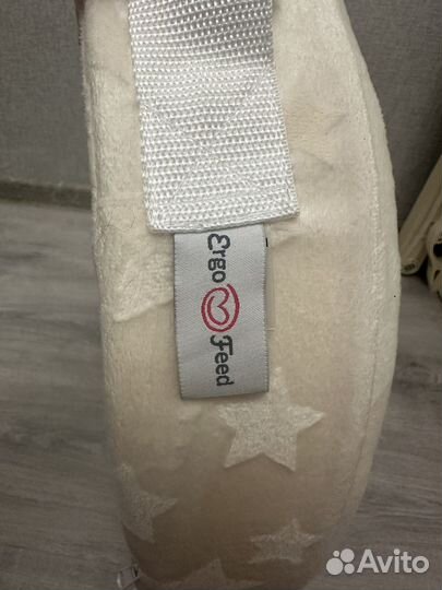 Подушка для кормления новая