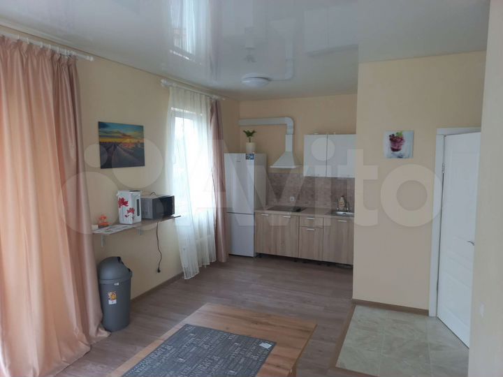 Комната 17 м² в 3-к., 1/3 эт.