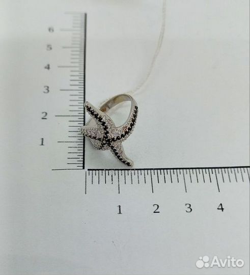 Кольцо с синтетическим камнем Золото