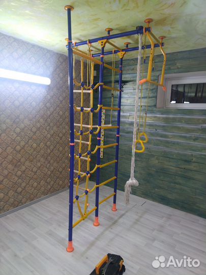 Детский спортивный комплекс