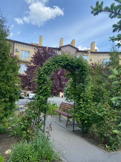 3-к. квартира, 75 м², 2/3 эт.