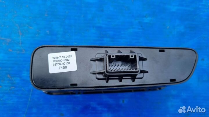 Блок кнопок корректора фар Kia Rio 4