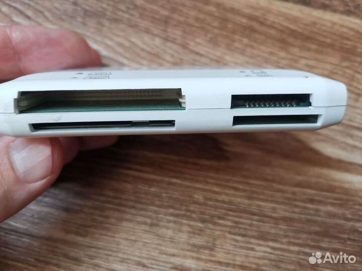 Кард ридер USB (для карт памяти: cfi, smc, ms, sd)