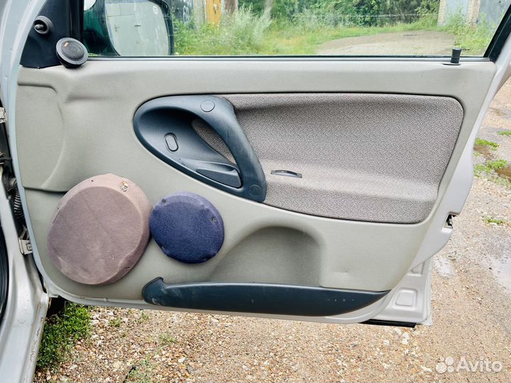 Обшивки Карты Лада Калина с аккустикой Alpine