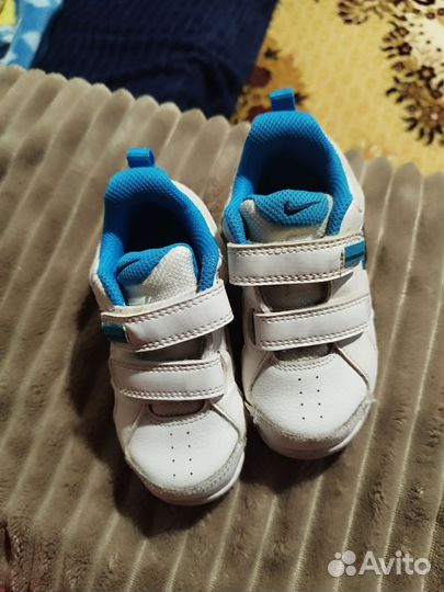 Кроссовки nike детские