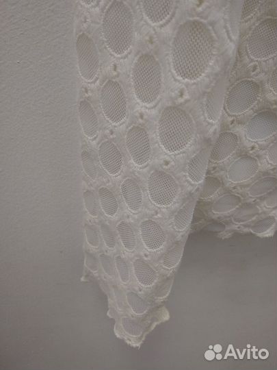 Блузка -джемпер для девочки 140. Молочного цвета