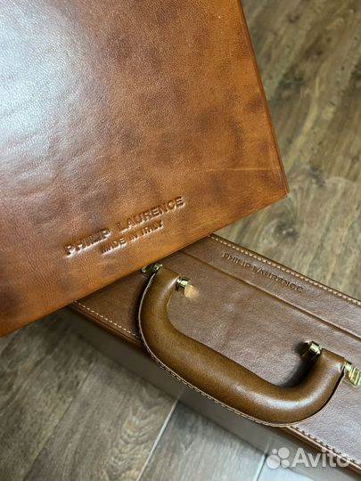 Фотоальбом с чемоданом Philip Laurence