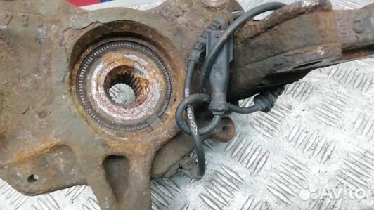 Ступица передняя правая renault scenic 3 (DNT01N90