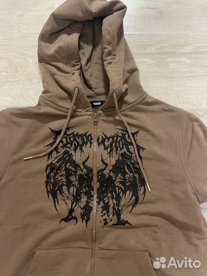 Толстовка на молни