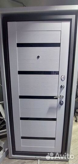 Дверь входная металлическая Титан Графит и Мокко