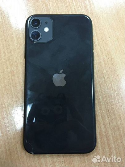 iPhone 11, 64 ГБ