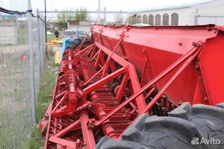 Сеялка Белинсксельмаш СЗ-5,4, 1992