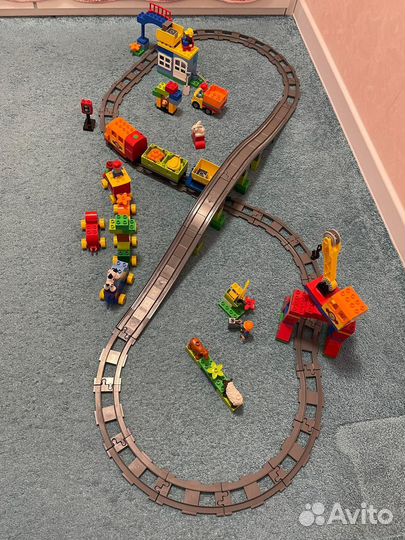 Lego duplo железная дорога + еще 2 комплекта