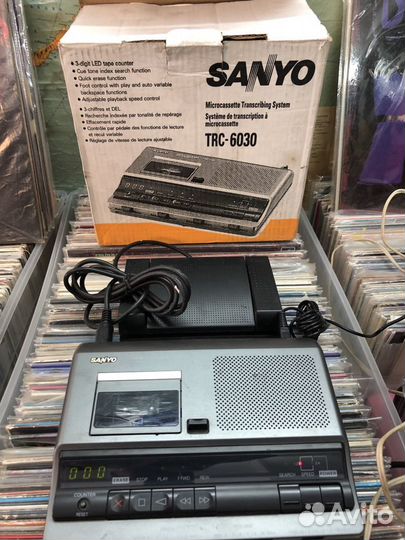 Диктофон или записывающее устройство sanyotrc-6030