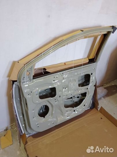 Hyundai solaris 1 передний правый дверь