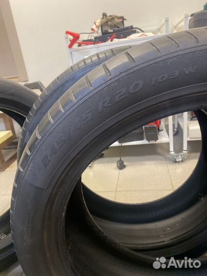 Pirelli P Zero 275/40 R20 106