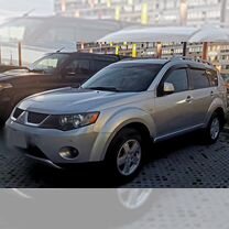 Mitsubishi Outlander 2.4 CVT, 2007, 184 000 км, с пробегом, цена 1 150 000 руб.