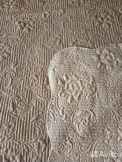 Покрывало с 2 наволочками