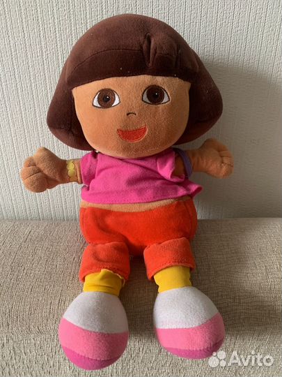 Кукла Даша-путешественница